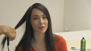 Noelle Cast Emily Grey - Pic 1