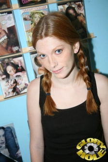 Amelia Rose - Pic 3